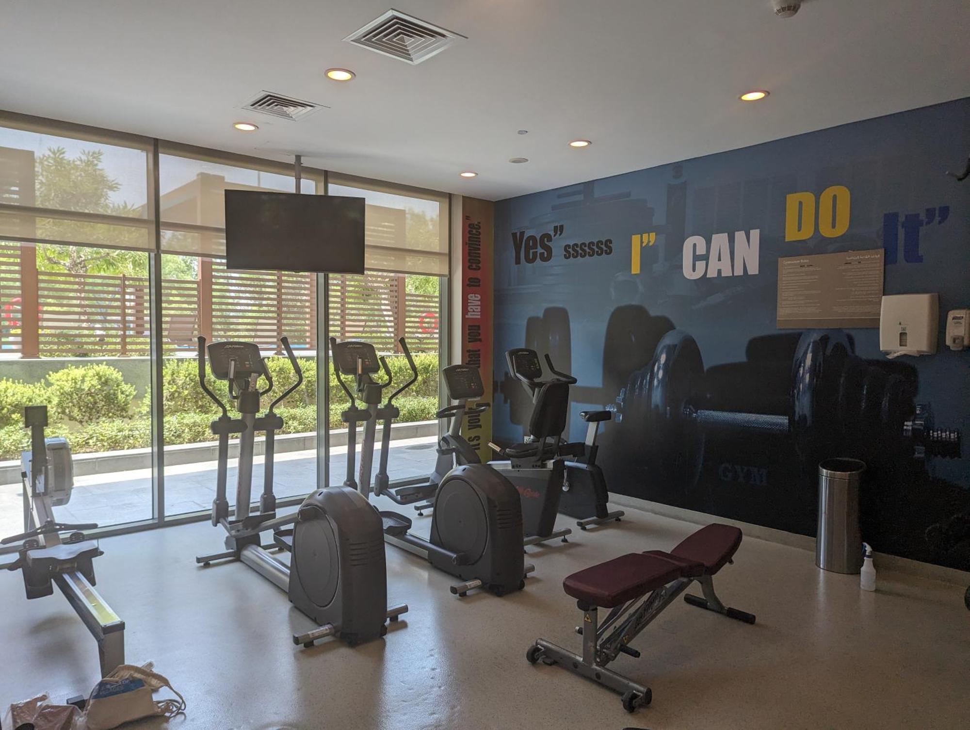 Oasis In - Expat Preferred Community - The Greens - The Views - Perfect For Business And Pleasure - Close To Metro - Park, Lakes And Jogging 1 Min Walk Away - Yoga Classes By The - 4 People - Big Balcony - 3 Min Drive To Sheikh Zayed * Dubai